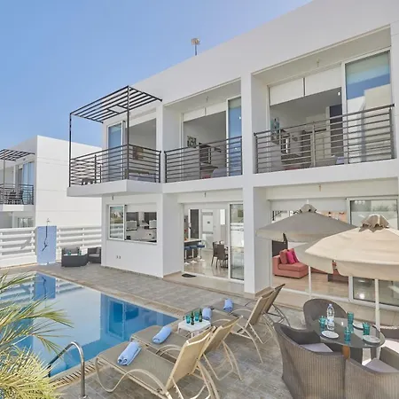 Pearl Vila Protaras