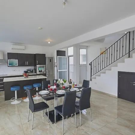 Pearl Vila Protaras